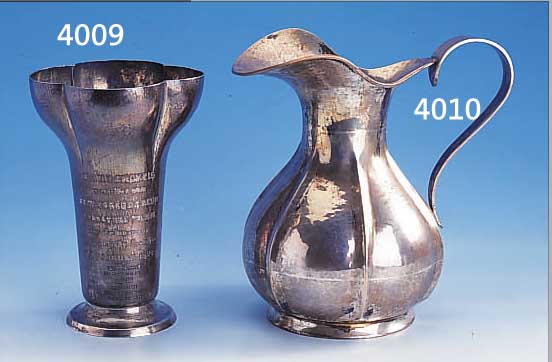 ZIERKRUG, ITALIEN, 60ER JAHRE, 800ER SILBER, REINE HANDARBEIT, HAMMERSCHLAGVERZIERUNG, CA. 645 G, H CA. 21 CM, SEHR ELEGANT