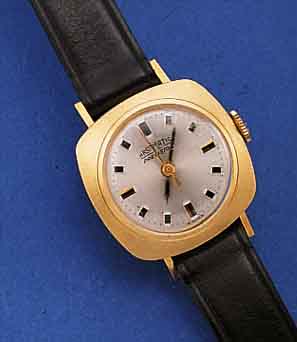 ARSA-MATIC DAMENARMBANDUHR AUTOMATIK, SCHWEIZ/DEUTSCHLAND UM 1972, GG 750/000, BODEN GEDR., UNGETR. LAGERW., 21 ST., BASIS- KAL. ETA ...