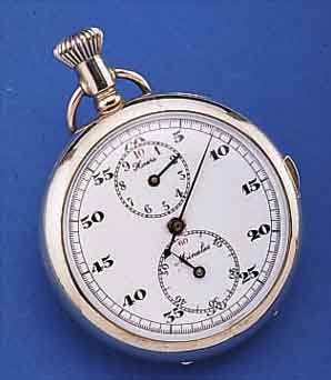 KONVOLUT: 2 EINHANDSTOPPER, 1X JUNGHANS UM 1968, METALL VERCHR., KAL. 28, SCHNELLSCHW., 1/10-AUFL., 60-SEK.- U. 60-MIN.-STOPPZäHLER, EZ 2, 1X ...