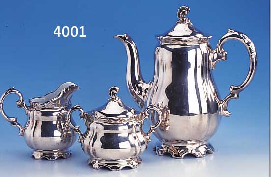3-TLG. SET, WMF UM 1900, PORZELLANKORPUS MIT SOGN. BAUERNSILBER, BAROCKSTIL, BEST. AUS: KAFFEEKANNE, ZUCKERDOSE MIT DECKEL UND ...