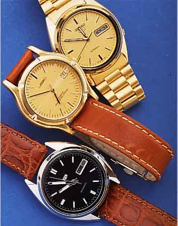 KONVOLUT: 3 SEIKO HERRENARMBANDUHREN, VER- SCH. FERTIGUNGSZEITEN, VERSCH. DESIGNS, 1X AUTOMATIKGENERATING-SYSTEM (QUARTZGEST. ANALOGANZ.), ...