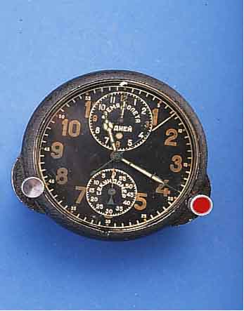 BORDCHRONOGRAPH, SOWJETUNION UM 1948, ERSTE MOSKAUER UHRENFABRIK, NACHBAU DES JAEGER-LE COULTRE CHRONOFLIGHT, KAL. 310, ZWEIZEIT, 5 TAGEWERK, 60 ...