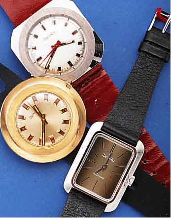 KONVOLUT: 5 ZENTRA HERRENARMBANDUHREN, UNGETR. LAGERW., UM 1970, VERSCH. DESIGNS, 1X AUTOMATIK, 4X HANDAUFZUG, ALLE LEDERB., ALLE ...