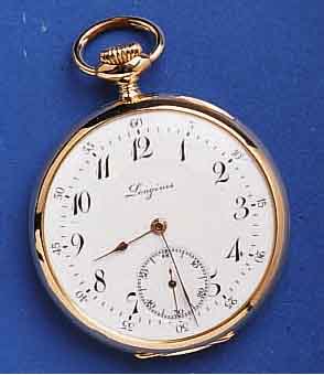 LONGINELONGINES HERRENTASCHENUHR OFFEN, SCHWEIZ UM 1920, ROSE-G. 585/000, BODEN SYM. GUILL., MONOGR.-SPIEGEL FREI, PERF. EMAILBL. SIGN., ...