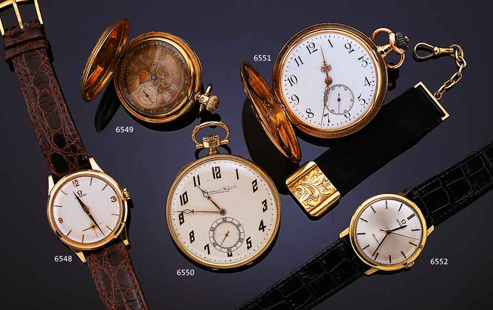 OMEGA HERRENARMBANDUHR GENEVE, SCHWEIZ UM 1969, GG 750/000, BODEN U. GLASR. GEDR., VERS. BLATT M. AUFGEL. GOLD-STD.-ZEICHEN, GOLDZEIGER, ...