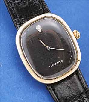 KONVOLUT: 2 LONGINES HERRENARMBANDUHREN, BEIDE METALL M. GG-AUFL., BEIDE HANDAUFZUG, 1X LEDERB., 17 ST., INCABL., KAL. 528, UM 1975, AUF ...