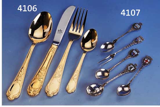 TAFELBTAFELBESTECK FÜR 12 PERSONEN, 24 KT HARTVERG., BEST. AUS: 12 MESSER, 12 GABELN, 12 LÖFFEL, 12 KAFFEELÖFFEL, 12 KUCHENGABELN, 2 WURSTGA- ...