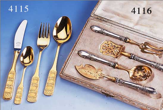 TAFELBESTECK FüR 12 PERSONEN, 24 KT HARTVERG., BEST. AUS: 12 MESSER, 12 GABELN, 12 LöFFEL,12 KAFFEELöFFEL, 12 KUCHENGABELN, 2 WURSTGA- BELN, ...