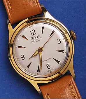 KONVOLUT: 2KONVOLUT: 2 HERRENARMBANDUHREN AUTOMATIK, FÜR DEN DTSCH. MARKT, DTSCH. PRODUKTION, IN GER. STÜCKZ., UM 1958, BEIDE UNGETR. LAGERW., ...
