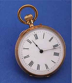 KONVOLUT: 2 DAMENTASCHENUHREN, BEIDE SCHWEIZROSE-G. 585/000, 1X OFFEN, UM 1890, EMAILBL. FEIN HAARR., GEBL. STAHLZEIGER, WERK VERG., D. CA. 35 ...