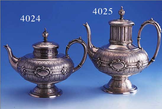 KAFFEKANNE, DEUTSCH BREMEN 1895/1900 800ER SILBER, WILKENS, REINER KLASSIZISMUS, REICH GRAVIERT, IN KATUSCHE NAMENSMONOGR. CO LEGIERT, ...