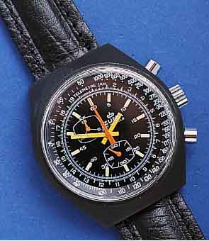ZUMA ARMBANDCHRONOGRAPH, SCHWEIZ UM 1975, METALL SCHW. MATT., EDELST.-BODEN GESCHR., 15-MIN.-STOPPZÄHLER, LEDERB., ETUI, UNGETR. LAGERW., ...