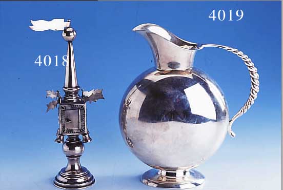 BESIMOMBüCHSE IN FORM EINES DAVIDTURMS, MOSKAUUM 1910/12, NACHGEPUNZT 1968, 84ER/873ER SILBER, Z.T. RELIEF. SEITEN, H CA. 23.5 CM, SAMMELW.