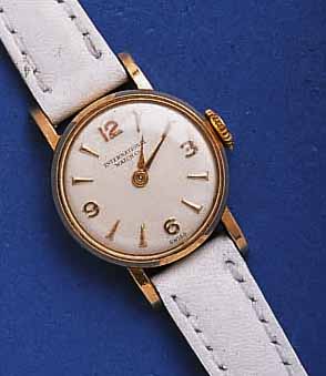 IWC DIWC DAMENARMBANDUHR, GG 750/000, BODEN U. GLASR. GEDR., VERS. BLATT, L. FL., FORMANKERW. KAL. 41, 17 ST., HANDAUFZUG, STREIFENSCHL., ...