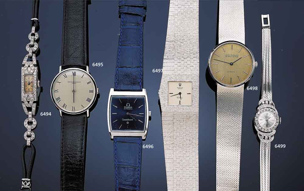OMEGA HERRENARMBANDUHR CONSTELLATION AUTOMATIKCHRONOMETER, SCHWEIZ UM 1968, WG 750/000, TONNENFORM, BODEN GEDR., ZIFFERBL. M. AUFGEL. ...