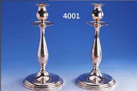 KERZENLEUCHTERPAAR, 925ER SILBER, BODENPLATTE, UNGEFüLLT, MIN. VERBEULT, H. CA. 34.5 CM, ZUS. CA. 1535 G