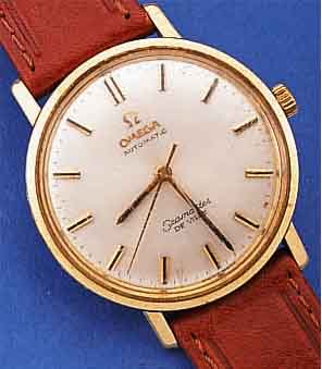 KONVOLUT: 2 OMEGA HERRENARMBANDUHREN, BEIDE AUTOMATIK, SEAMASTER DE VILLE, BEIDE EDELST.- EINSCHALENGEH., GOLDLüNETTEN, STARKE GG-SCHUL-TERN, 1X M. ...
