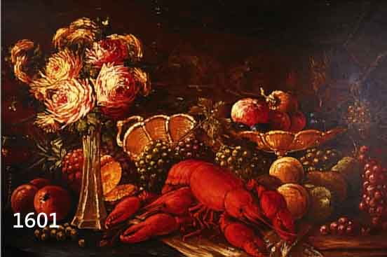 MONOGRAMMIST WK, ANFANG 20. JH., GROSSES STILLEBEN MIT HUMERN, FRüCHTEN UND BLUMEN, ÖL/LWD., MONOGR., DAT. 1918, 73 X 134 CM