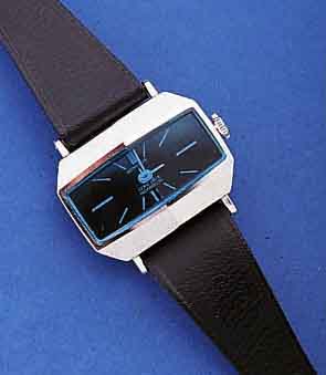 GENEVE/GLASHÜTTE/OCTO DAMENARMBANDUHR, UM 1972, EHEM. DDR, FüR DEN EXPORT, METALL HART- VERCHR., EDELST.-BODEN GEDR., BLAU GET. KON- KAVGL., ...