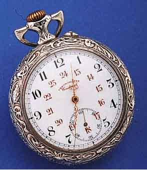 CROISSANT HERRENTASCHENUHR OFFEN, FRANKREICH/SCHWEIZ UM 1914, METALLGEH. RELIEFIERT, RäNDER RANKENDEKOR, RüCKS. MILITäRISCH/PATRI- OTISCH ...