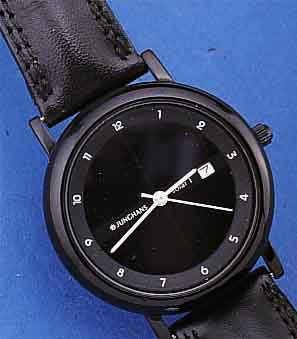 KONVOLUT: 2 JUNGHANS HERRENARMBANDUHREN, UNGETR. LAGERW. UM 1989, 1X GG 585/000, BODEN GEDR., MINERALFLACHGL., SAT. BLATT, ZENTRAL- SEK., DATUM, ...