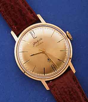 GLASHÜTTE HERRENARMBANDUHR SOGENANNTE GÜTEUHR, DEUTSCHLAND UM 1967, ORIG.-ETUI, PAPIERE M. GARANTIEKARTE U. HERKUNFTSNACHW., METALL ROSE- VERG., ...