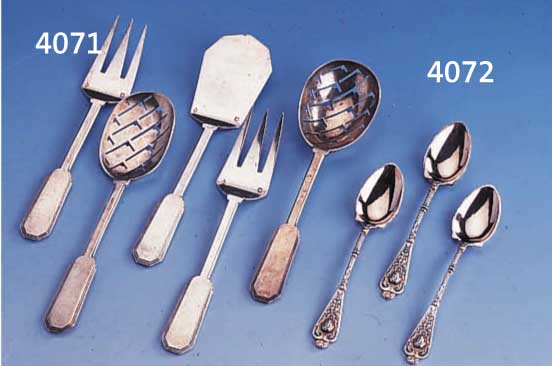 12 MOKKALöFFEL, DEUTSCH UM 1900, 800ER SILBER, REINER HISTORISMUS, GRIFFENDEN MIT PLASTISCHEM PUTTENKOPF, AUFWENDIG, SAMMELW.