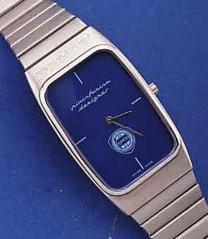 PININ FARINA DESIGNERARMBANDUHR, AUF ZIFFER-BL. LOGO VON LANCIA, GLEICHN. AUTOFIRMA, EDEL-ST. MATT. INCL. EDELST.-BAND, HIGH-TECH- QUARTZW., ...