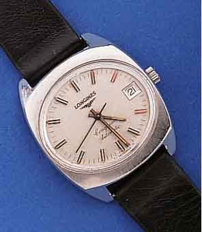 LONGINES HERRENARMBANDUHR CONQUEST AUTOMATIK, EDELST., BODEN GESCHR., SCHWEIZ UM 1969, 25 ST., ZENTRALROTOR KUGELGEL., KAL. 6651, SCHNELLSCHW., ...