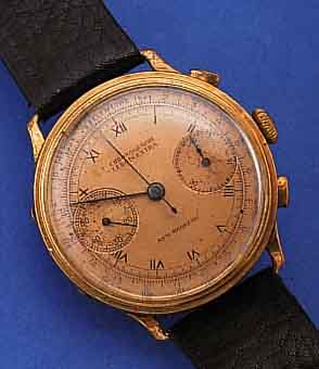 LE BOIS EXTRA ARMBANDCHRONOGRAPH, SCHWEIZ UM1938, METALL VERG., SCHARNIERBODEN, GLASR. GEDR., 45-MIN.-STOPPZäHLER, TELE- U. TACHYME- ...
