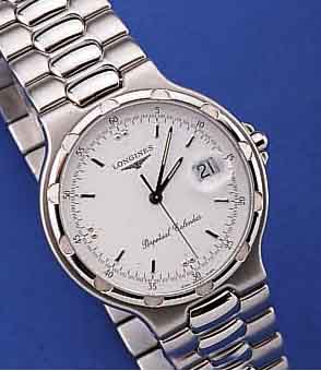 LONGINES HERRENARMBANDUHR CONQUEST, EDEL- STAHL INCL. BAND M. FALTSCHL., QUARTZ, DAT. BEI 3, ZENTRALSEK., LAGERWARE, ORIG. HüLLE FüR ...
