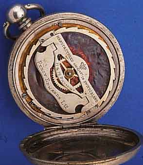 SCHWERE HERRENTASCHENUHR, SCHWEIZ FüR DEN BRIT. MARKT UM 1880, NICKEL, VERWEND. WOHL BüRO/POST/BAHN ETC., EMAILBL. GESTüLPT, FEIN HAARR., ...
