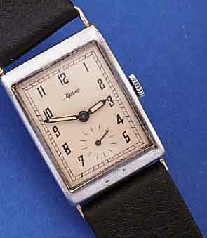 KONVOLUT: 2 ARMBANDUHREN, FüR DEN DTSCH. MARKT UM 1938, 1X ALPINA, EDELST., RECT., BODEN GEDR., BLATT REST., FORMANKERW., KAL. 490, ...