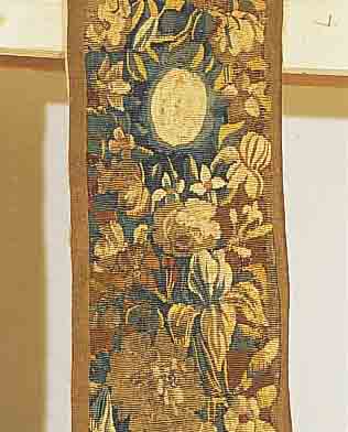 VEVEDURE FRAGMENT, FLANDERN, 67 X 23CM, EHZ 4 UM 1620. MUSEAL.