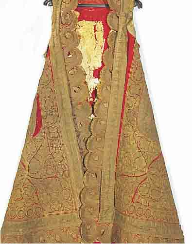 LITURGISCHES GEWAND, DEUTSCH, EHZ 4-5 URSPRüNGLICH GOLDBROKAT, UM 1720, MUSEAL.