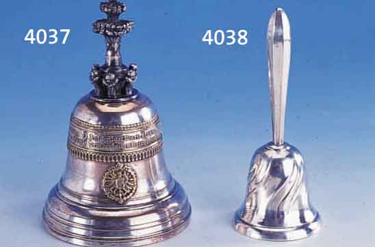 GLöCKCHEN, LUTZ & WEISS, PFORZHEIM UM 1930/35,800ER SILBER, GLOCKE GOUDRONIERT, INNENVER-GOLDET, SAMMELW., H CA. 12.5 CM