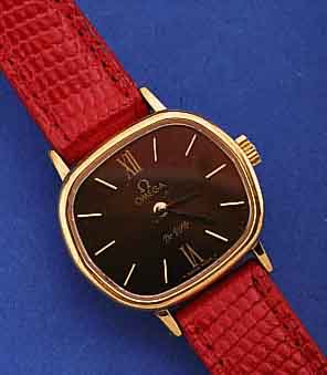 OMEGA DE VILLE DAMENARMBANDUHR, SCHWEIZ UM 1978, METALL HARTVERG., EDELST.-BODEN GEDR., SAPHIRFLACHGL., LEDERB., RUNDANKERW., 17 ST., VERG., ...