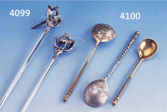3 BRANNTWEINLöFFEL, MOSKAU UM 1875-1889, 84ER SILBER, 2 X VERGOLDET, TEILW. TAUSCHIERT,2 X STIELENDEN GEDREHT