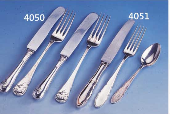 20TEILIGES FRÜHSTÜCKSBESTECK, AUERHAHN GEISSLINGEN, 800ER SILBER, UM 1900, BAROCK- STIL, BEST. AUS 6 MESSERN MIT STAHLKLINGEN, 12 GABELN UND 2 ...