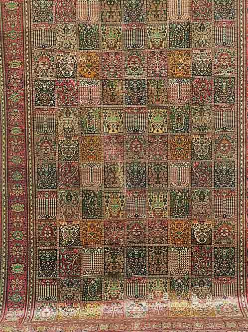 CHINA HEREKE, 304 X 207CM, REINE NATURSEIDE, CA.1 MIO.KN/QM