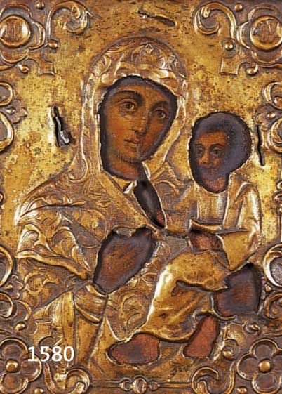 IKONE, SüDRUßLAND/UKRAINE, UM 1860-1890, MUTTER GOTTES MIT KIND, GEPRäGTES METALL- OKLAD, CA. 17,5 X 14,5 CM