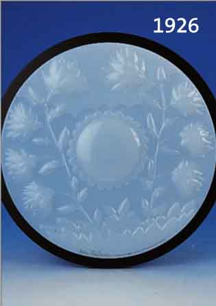 JAHRESTELLER IN GLAS, ROSENTHAL, 1978, IVAN RABUZIN, STUDIO-LINE, LIMIT. KUNSTREIHE, 3000 SIGN. U. NUM. EXPL., NUM. 621/3000, D. 36 CM, ...