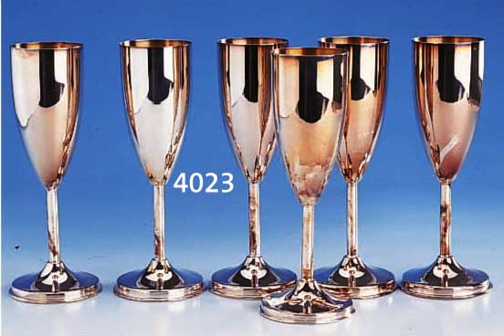 6 6 CHAMPAGNERKELCHE, 925ER SILBER, INNENVER- GOLDUNG, H CA. 18 CM, ETUI, TOTAL CA. 495 G