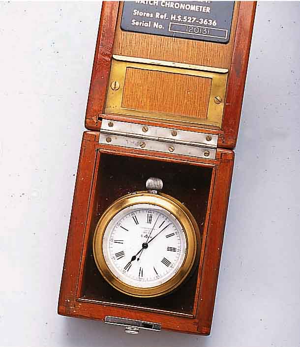 ULYSSE NARDIULYSSE NARDIN NAVIGATIONSUHR DER ROYAL NAVY, SCHWEIZ FÜR DAS BRIT. VERTEIDIGUNGSMINISTE- RIUM 1940, 925ER SILBER, BODEN GESCHR., 2- ...