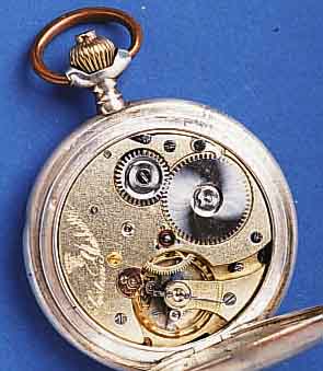 SYSTEM GLSYSTEM GLASHÜTTE SAVONETTE HERRENTASCHENUHR, SCHWEIZ/DEUTSCHLAND UM 1888, 800ER SILBER, EMAILBL., ZEIGERSTELLRIEGEL INNEN 4, 3/4 ...