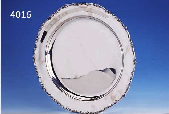 GROGROßER ANBIETTELLER, DÄNEMARK, KOPENHAGEN 1953, 830ER SILBER, WARDEINMARKE SIIGS- GARD, BAROCKSTIL, CA. 960 G, D CA. 38 CM