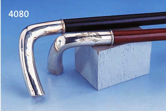 SET: REITGERTE UND -STOCK, DEUTSCH UM 1900, GRIFFE SILBER, MONOGR., SCHUß BUCHENHOLZ, L. CA. 76 CM