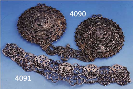 GÜRTEL, ENGLAND, CHESTER 1902, 925ER SILBER, 9 ZWISCHENGLIEDER MIT KETTEN- GLIEDERN VERBUNDEN (1 X GEKÜRZT), VERSCHLUN- GENE ORNAMENTE, L. CA. ...