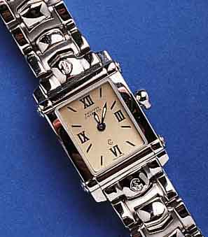 PHILIPHILIPPE CHARRIOL DAMENARMBANDUHR DESIGN COLUMBUS, SCHWEIZ UM 1995, EDELST. INCL. EDELST.-BAND POL., TEILW. SAT., BOMB. SAPHIR- GL., BODEN ...