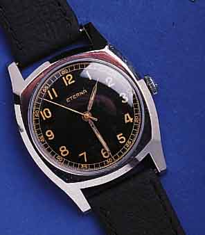 ETERNA ETERNA MILITÄRARMBANDUHR, SCHWEIZ UM 1939, EDELST., BODEN GESCHR., LEDERB. NEU, NUTZSP. WURDEN ÜBERARB., AUF BODEN REG.-GRAV. NICHT ...